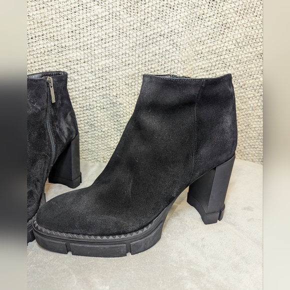 Aquatalia Women Lana Black Platform Suede Heel Boots size 11 - Picture 2 of 11